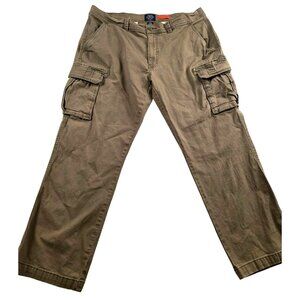 St. John Bay Men's Green Khakis Cargo Pants 38x29
